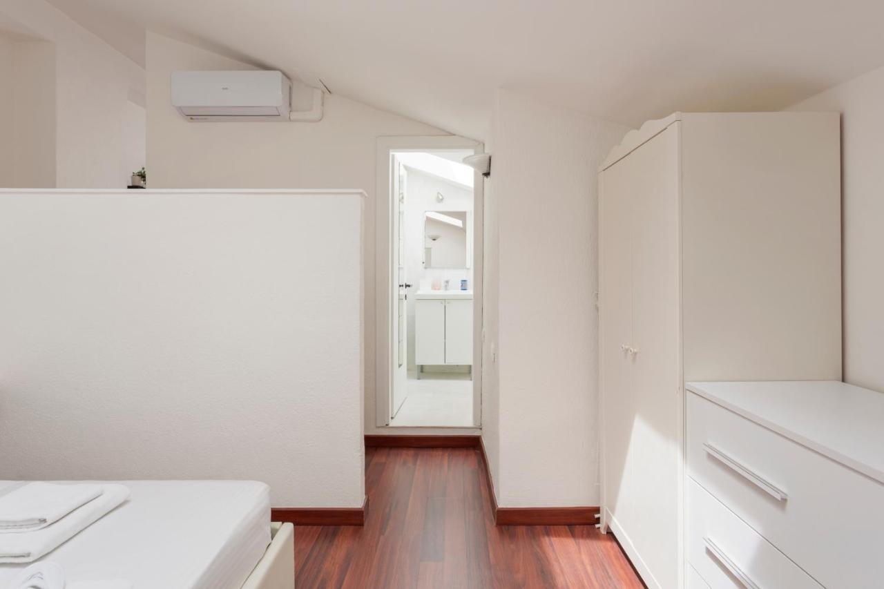 1 Bedroom Apt - Duomo 4 Milão Exterior foto